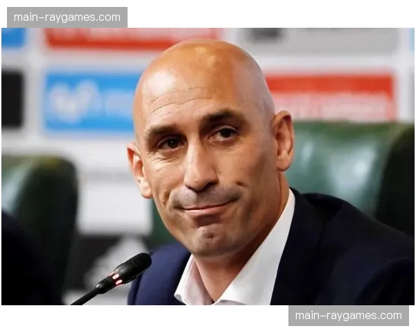 西甲联盟考虑修改工资帽计算方式，已与球员工会展开初步对话