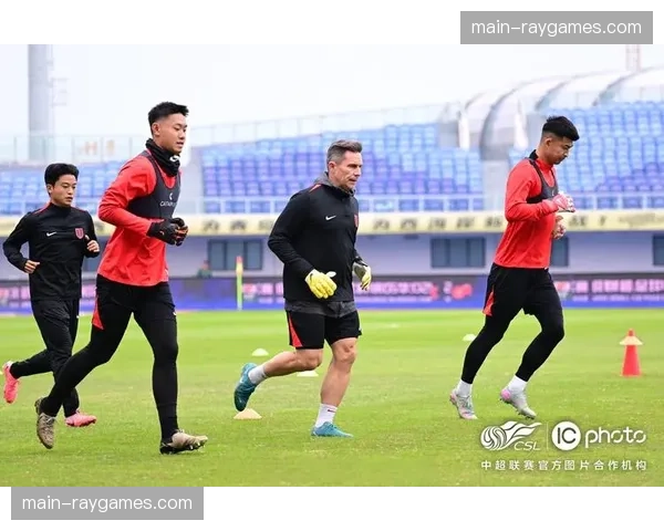 【2026年4月中超联赛·人物·通讯通讯:幕后功臣——定位球教练如何设计“二次转换”进攻战术